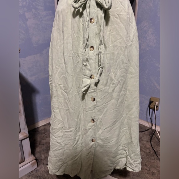 Suzy Shier Light Green Maxi Dress with Buttons and tie waist large - Picture 6 of 13